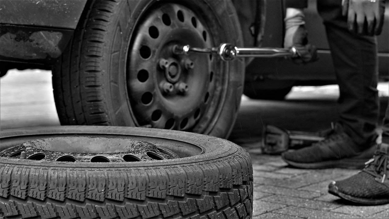 Stay Protected: 2025’s Smart Tire Tech You Need